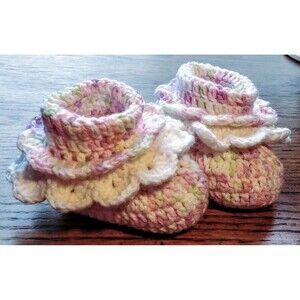 Shoes 0 To 3 Months New Leia Allen Booties Hand Made crocheted Baby girls